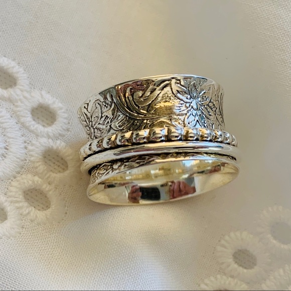 Classic Spinner Spinning Sterling Silver Ring - Picture 3 of 9